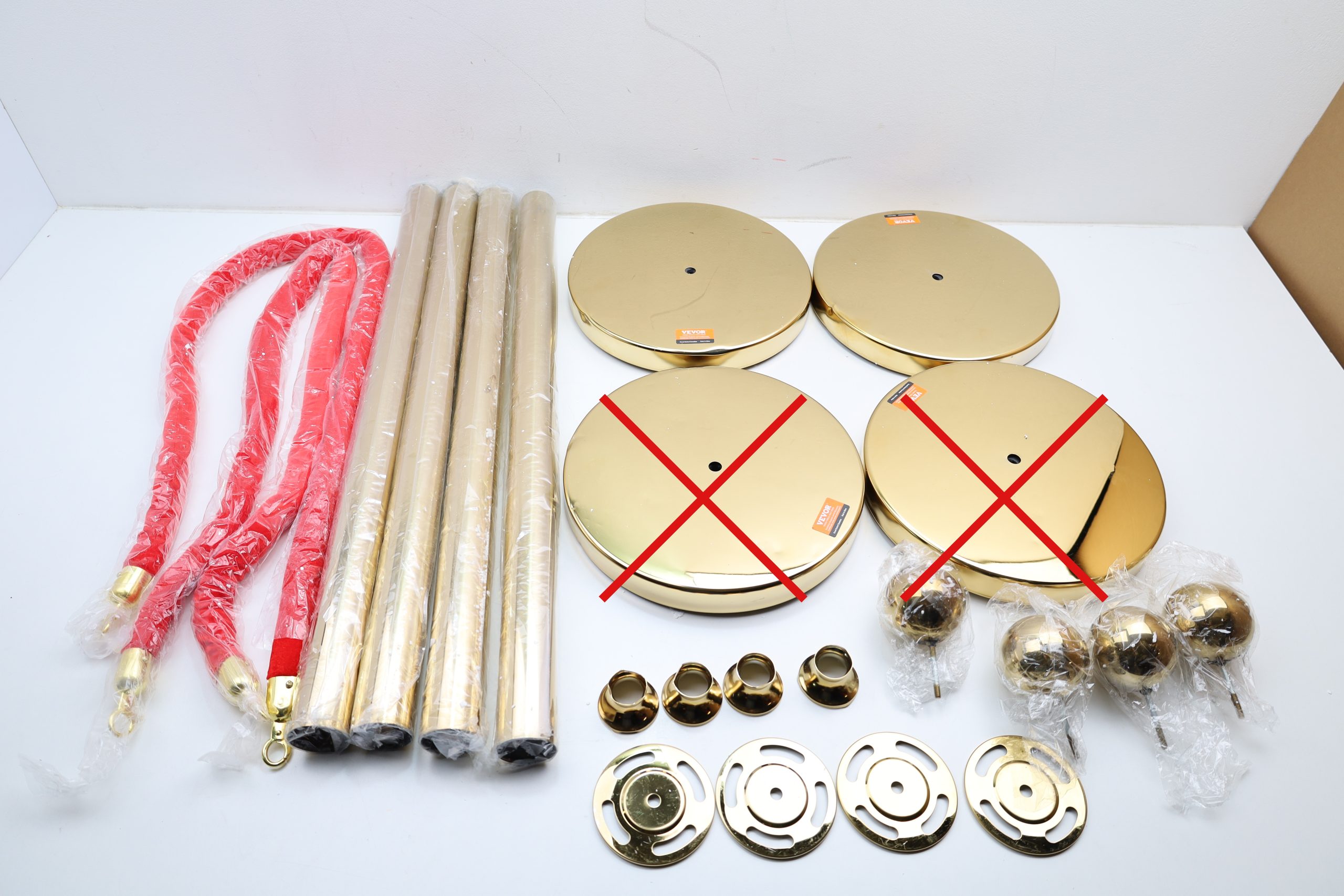 p-1-60657_1.jpg VEVOR Absperrgitter mit Kugelkopf aus Edelstahl und 2 roten Samtseilen – Bild 1